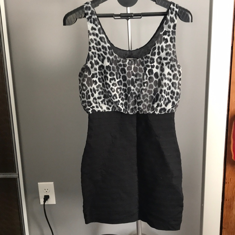 Express dress - size small - black & cheetah print